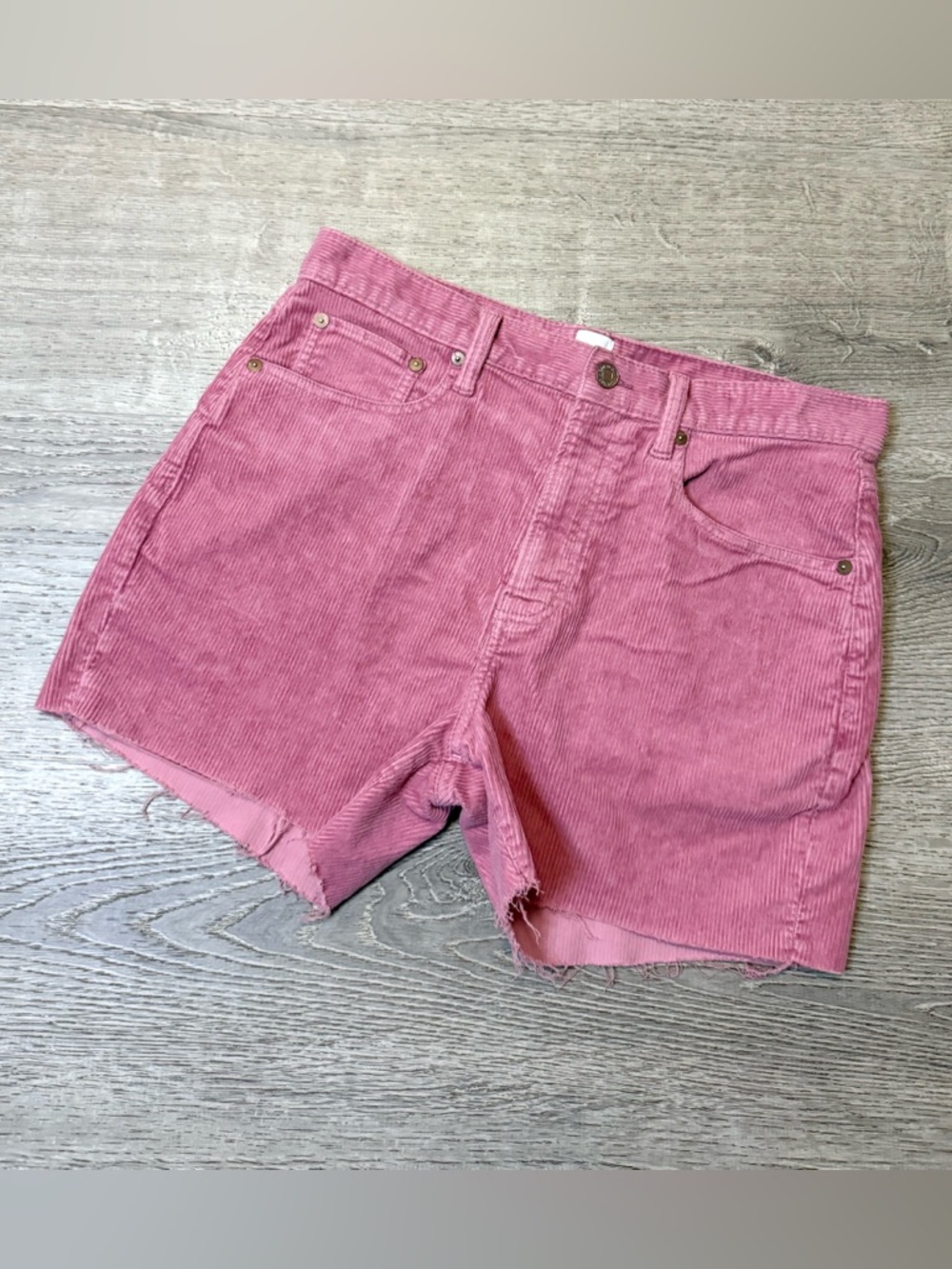 •GAP• PINK CORDUROY SHORTS